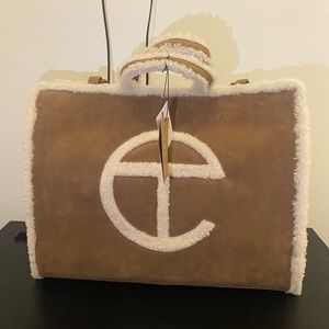 UGG X TELFAR LARGE SHOPPING BAG